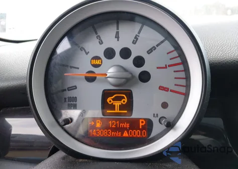 2008 Mini Cooper S z USA, uszkodzony, nr VIN WMWMF73578TV33020